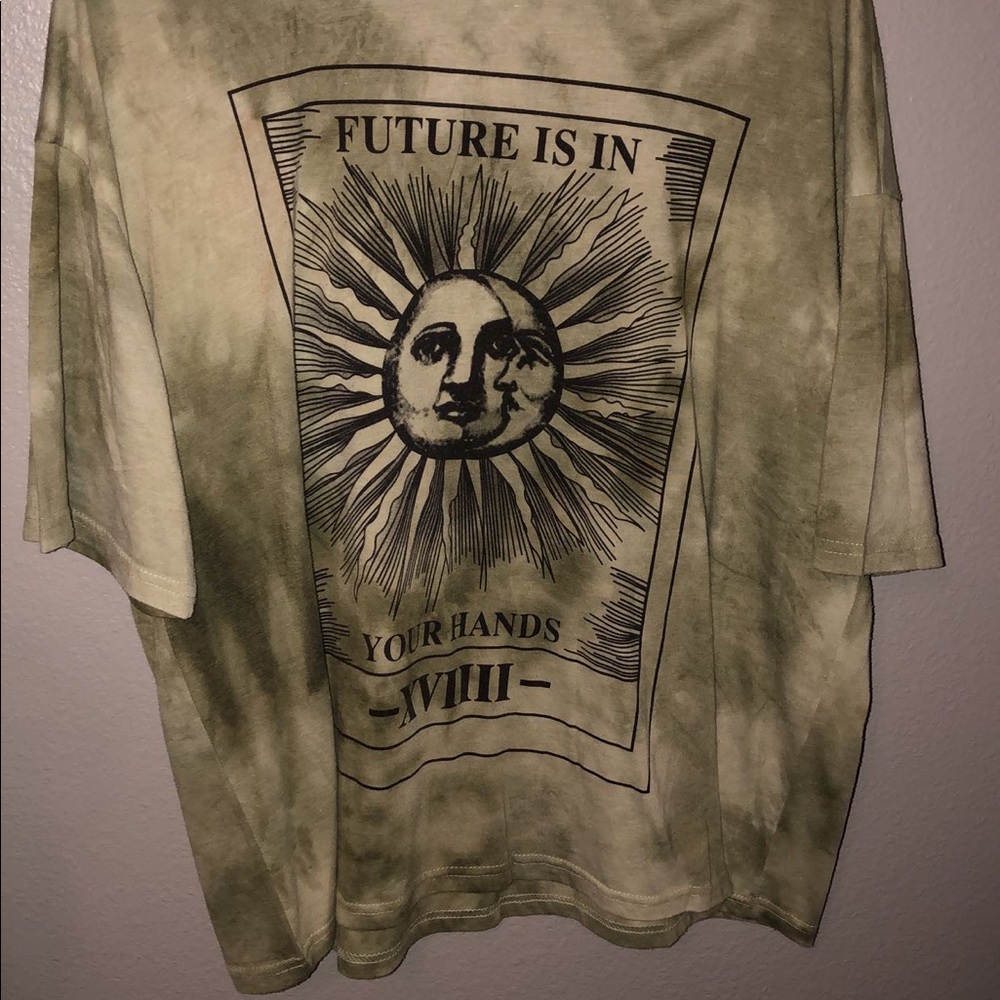 oversized tshirt